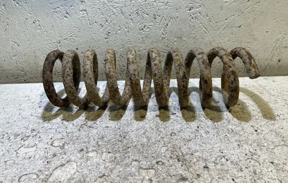 Chrysler Pacifica Rear coil spring
