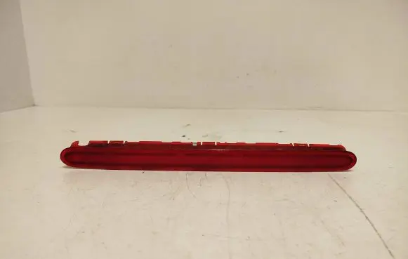 Volkswagen Touran I Third/center stoplight