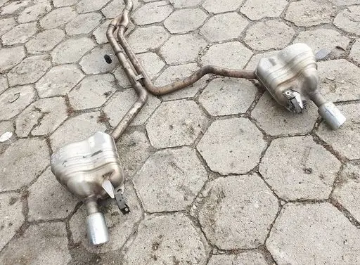 Muffler/silencer