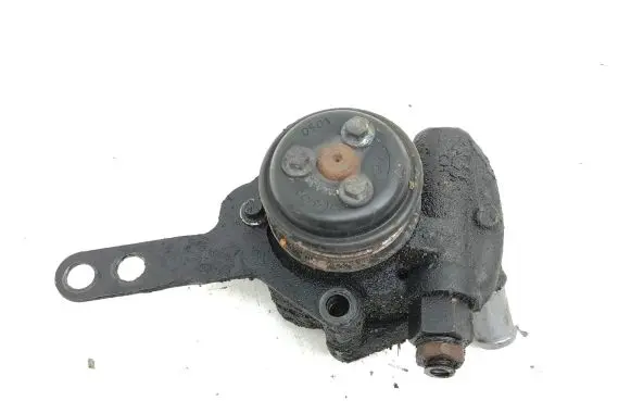Ford Mondeo Mk III Power steering pump