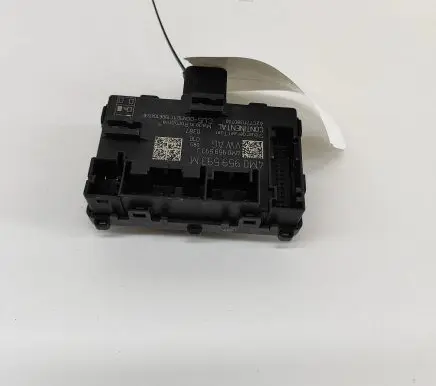 Audi e-tron Door control unit/module 4M0959593M 4M0959593J