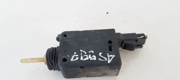 Opel Zafira A Central locking motor 90589918 605420