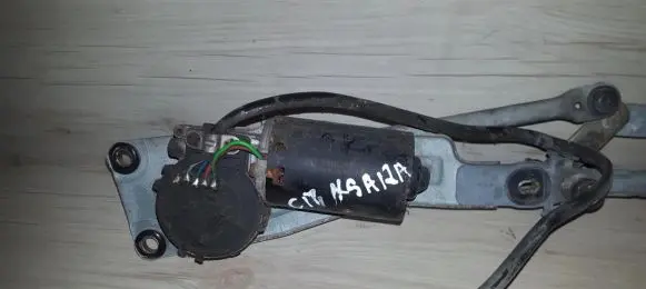 Citroen Xsara Wiper motor 0390241356