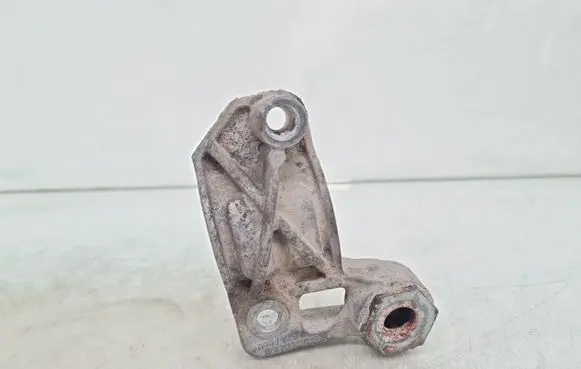 Mercedes-Benz CLS C219 Sway bar bush bracket, front A2113231226