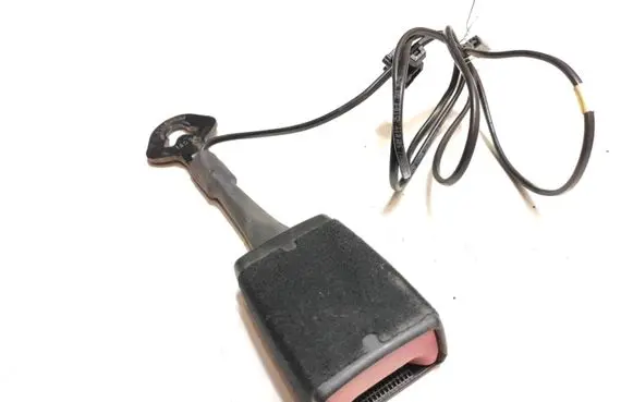 Volkswagen PASSAT B7 USA Front seatbelt buckle 561857756F