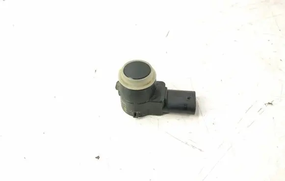 Mercedes-Benz CLS C218 X218 Parking PDC sensor 2125420018 A2125420018