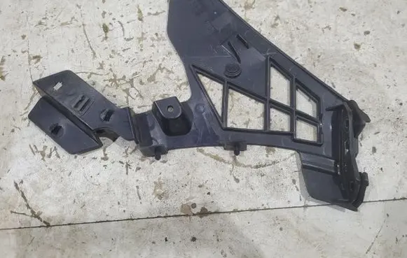 Mercedes-Benz A W177 Front bumper mounting bracket A1778851800 A1778851600