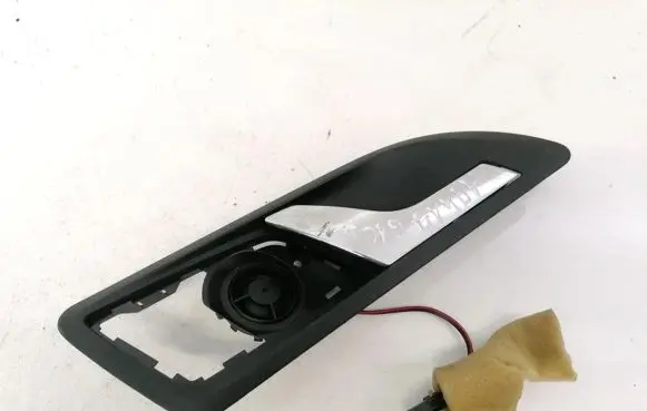 Rear door interior handle