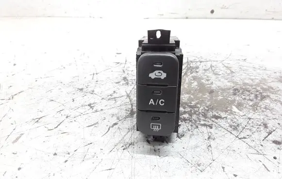 Honda Civic Windscreen/window heater switch