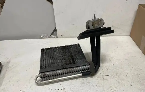 Air conditioning (A/C) radiator (interior)