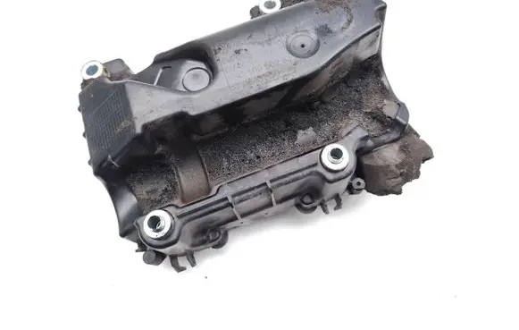 Volkswagen Polo VI Intake resonator 03C145650C 3981030939