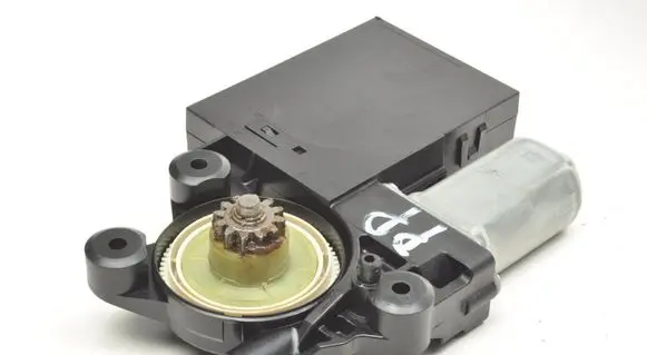 Volvo S40 Front door window regulator motor 30798110AB