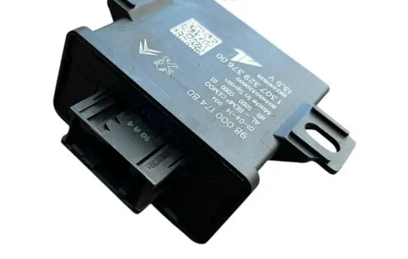 Citroen C4 II Picasso Other control units/modules 9800017480