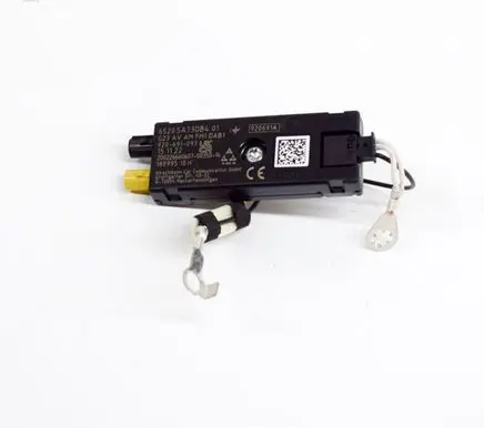 BMW 4 G22 G23 G24 G26 Aerial antenna amplifier 5A73DB4 920691093