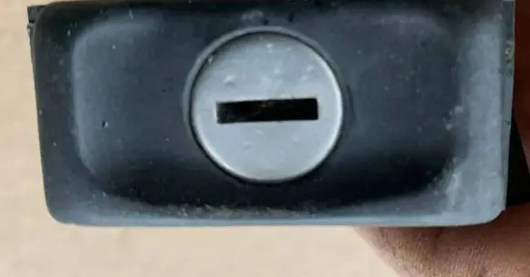 Mercedes-Benz W123 Loading door lock 