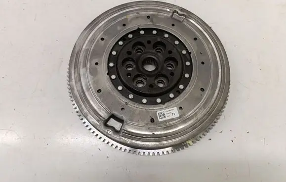 Renault Arkana Flywheel 123108176R