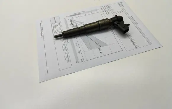 Fuel injector