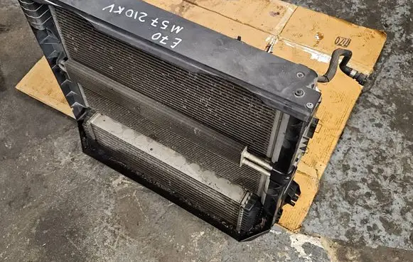 BMW X5 E70 Radiator set 7805149 780514912 N8987