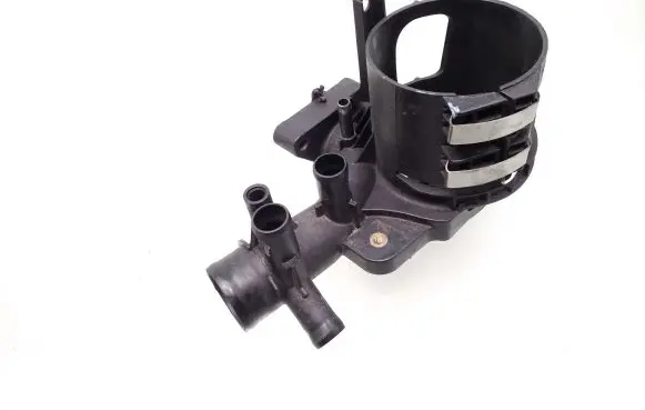 Mercedes-Benz E W212 Fuel filter bracket/mount holder A6512001956