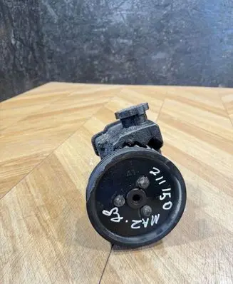 Mercedes-Benz E W211 Power steering pump A0044662001