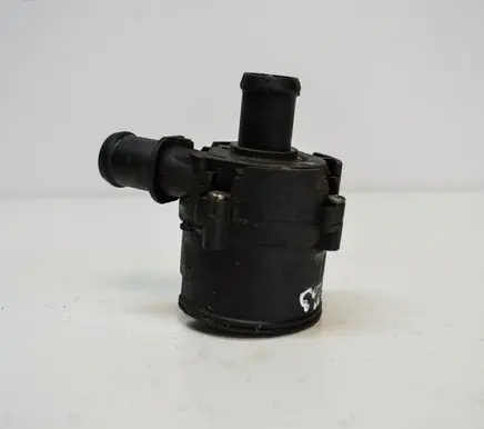 Volkswagen Jetta VI Electric auxiliary coolant/water pump 5Q0121591AA