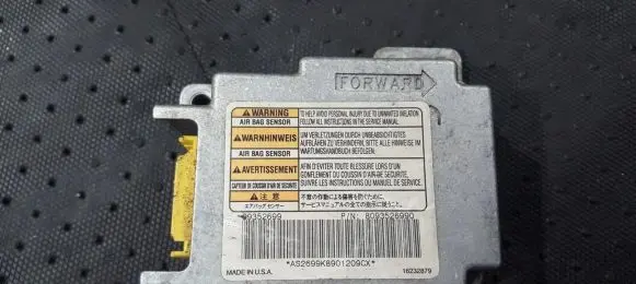 Isuzu Trooper Airbag control unit/module 8093526990 09352699