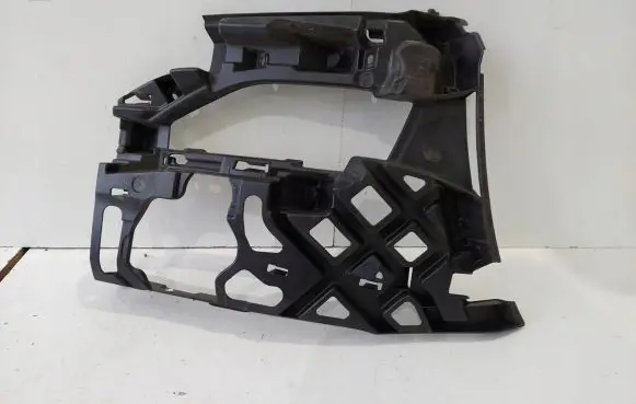 Volkswagen Golf VII Front bumper mounting bracket 5G0807724F