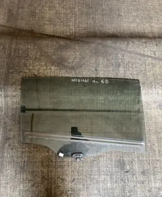 KIA Sportage Rear door window glass