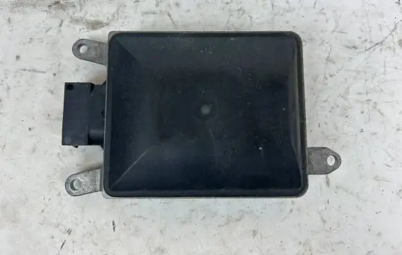Audi A4 S4 B8 8K Blind spot module 8T0907566B