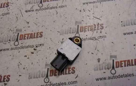 Toyota Auris 150 Airbag deployment crash/impact sensor 8983102060