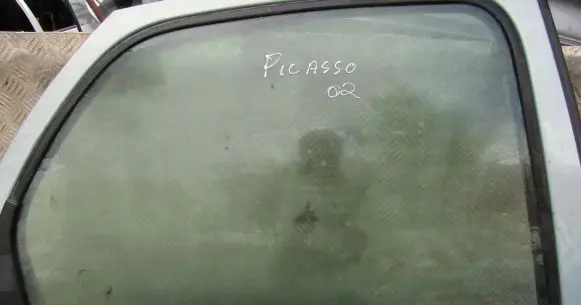 Citroen Xsara Picasso Rear door window glass