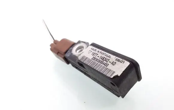 Ford Mondeo Mk III Airbag deployment crash/impact sensor 1S7T14B342AD 030401 23DB0B884453