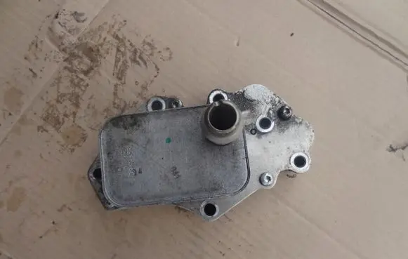 Opel Mokka Engine oil radiator 55599943