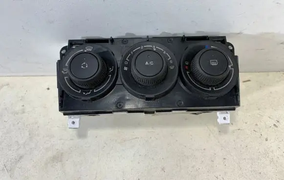 Peugeot 308 Climate control unit T1000220K 69940002 0810013B3