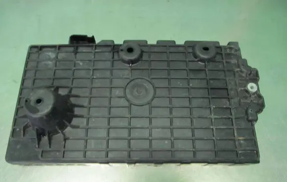 Volvo V40 Cross country Battery tray 31301934