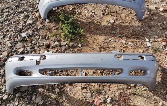 Mercedes-Benz S W220 Front bumper