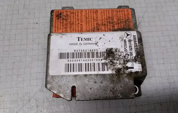 Mercedes-Benz E W210 Airbag control unit/module 0018200026