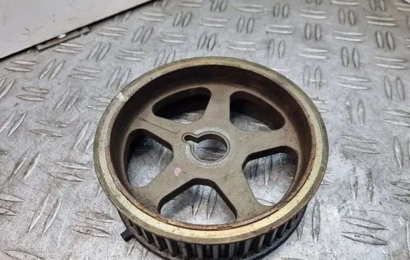 Camshaft pulley/ VANOS