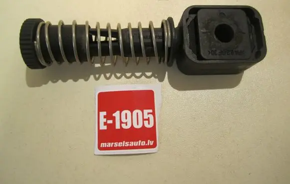 Audi A3 S3 8P Gear shift rod 1K0711761B