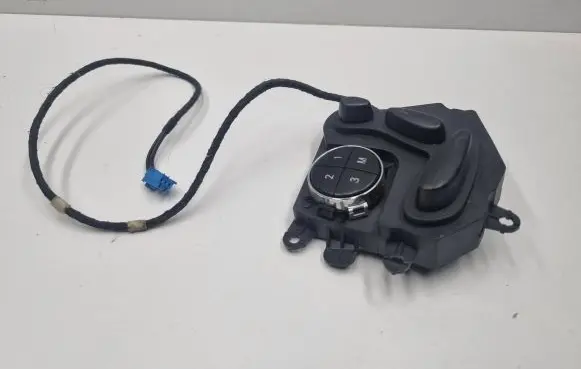 Mercedes-Benz CLS C219 Seat control switch A2118218079 2118218079