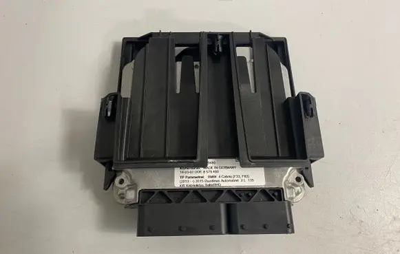 BMW 4 F32 F33 Engine control unit/module 8579480