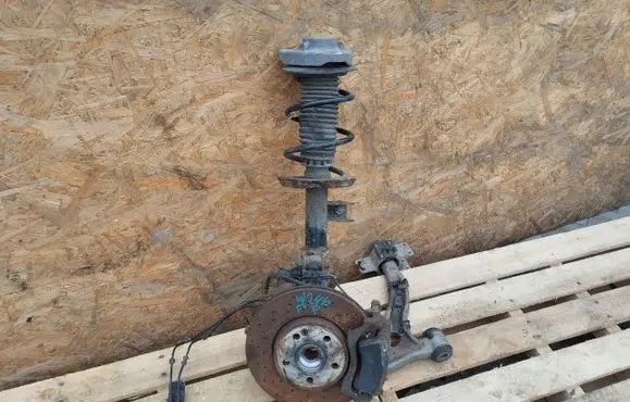 Mercedes-Benz B W246 W242 Rear wheel hub