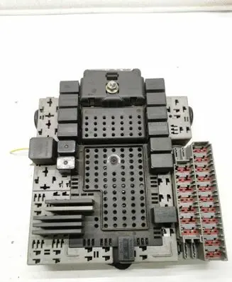 Volvo XC70 Comfort/convenience module 8645410 00W415