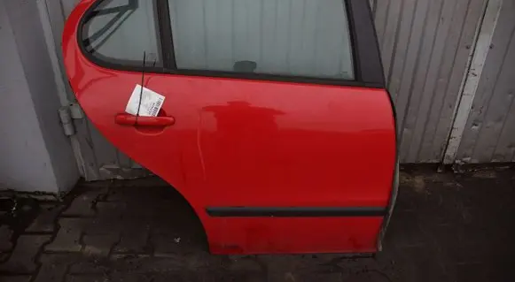 Seat Leon (1M) Rear door