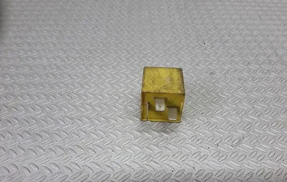 Peugeot 607 Other relay 9638603580