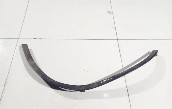Honda CR-V Front arch trim 74165swwa001 74165-sww-a001