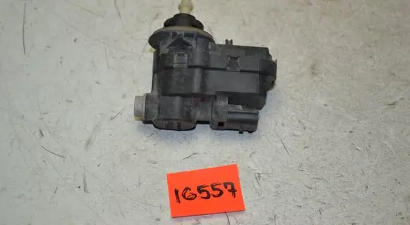 Renault Megane II Headlight level adjustment motor 2521C6 0681133