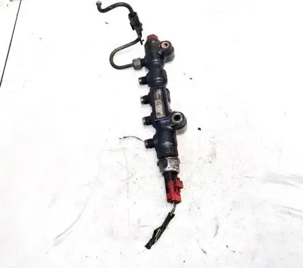 Ford Focus Fuel main line pipe 9654592680