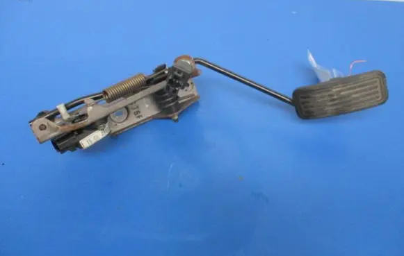 Mazda 6 Accelerator throttle pedal