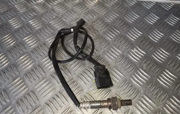 Volkswagen PASSAT B5 Lambda probe sensor 06B906265B
